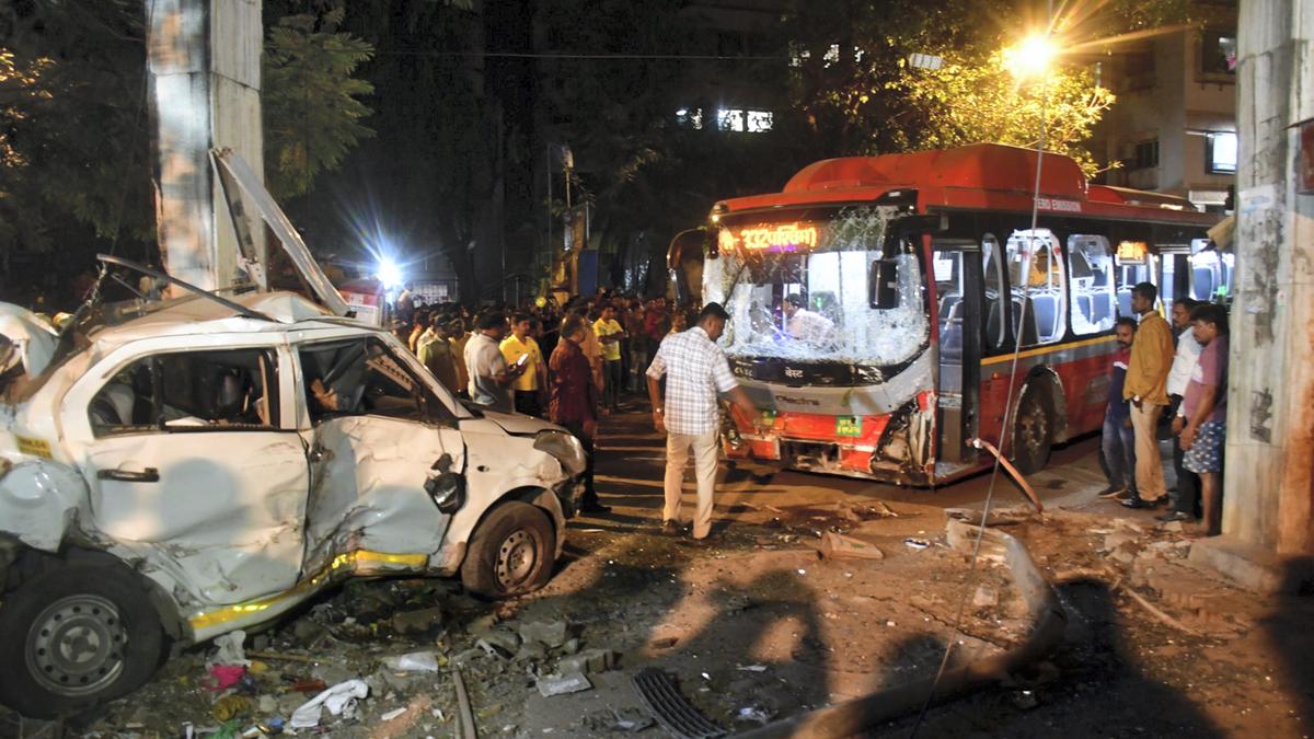 Kurla bus crash incident